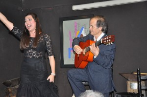 María José Pérez y a la guitarra Juan Antonio Muñoz