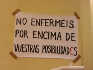 Carteles dentro de las instalaciones