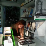 Alexandra Manzanares en la Feria del Libro de Madrid