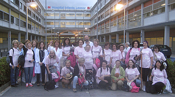 Pacientes tratadas de cáncer de mama hacen el Camino de Santiago con profesionales del Hospital Infanta Leonor