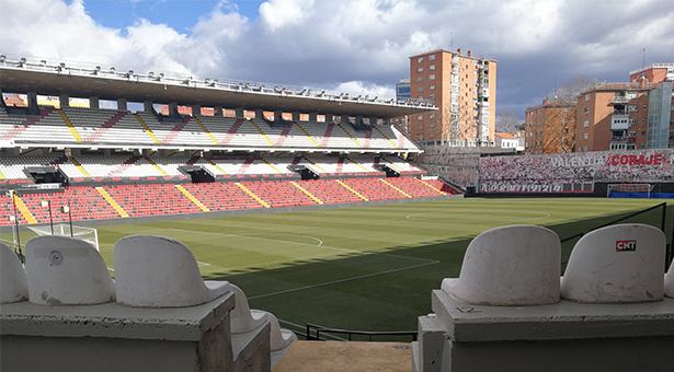 La Comunidad de Madrid y el Rayo Vallecano renuevan el convenio de cesión del Estadio de Vallecas