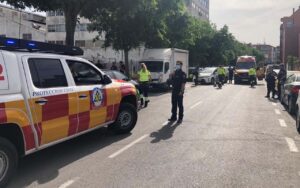 Una mujer de 87 años muy grave tras ser atropellada en Villa de Vallecas