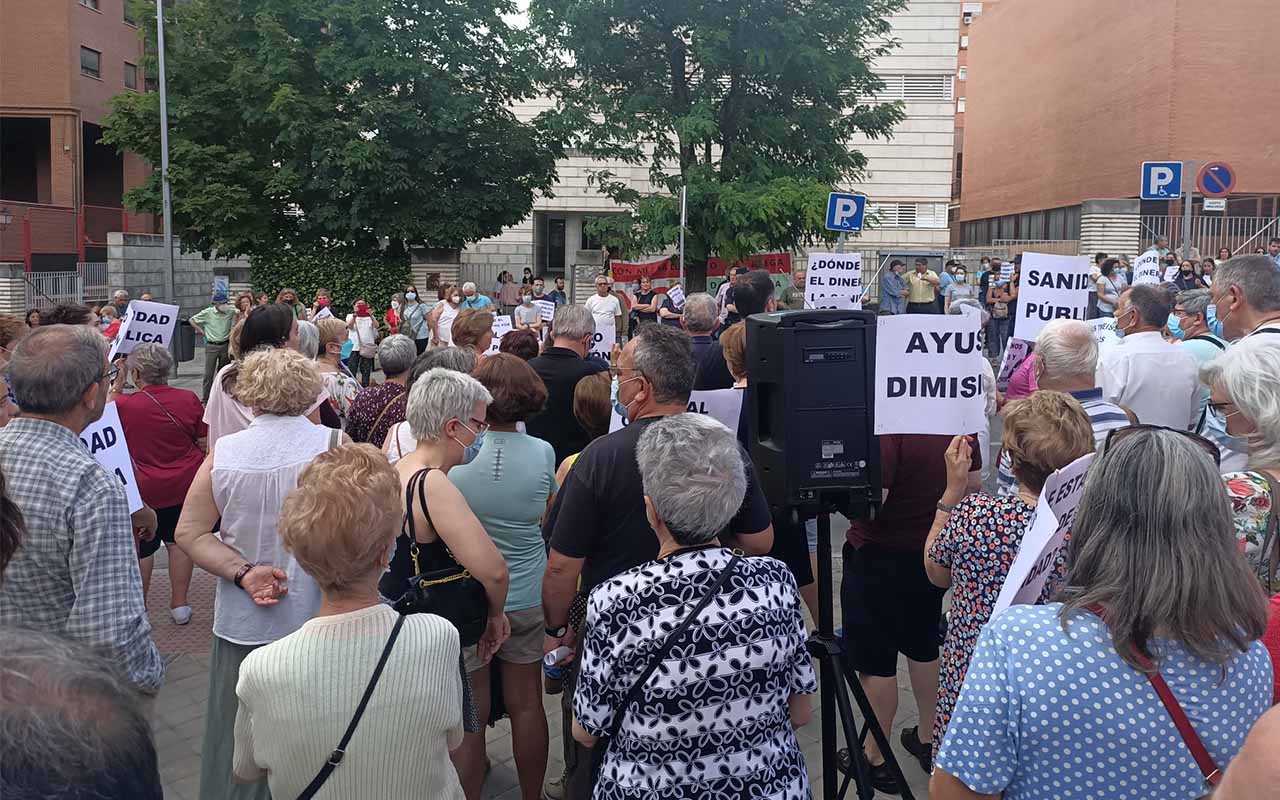 La Comunidad de Madrid deja a 16.000 vallecanos sin atención médica por las tardes