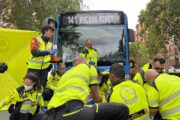 Un hombre de 62 años muy grave tras ser atropellado por un autobús en la calle Sierra Toledana